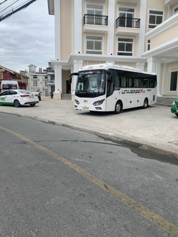 XE 29 CHỖ VIP - Hình ảnh 4